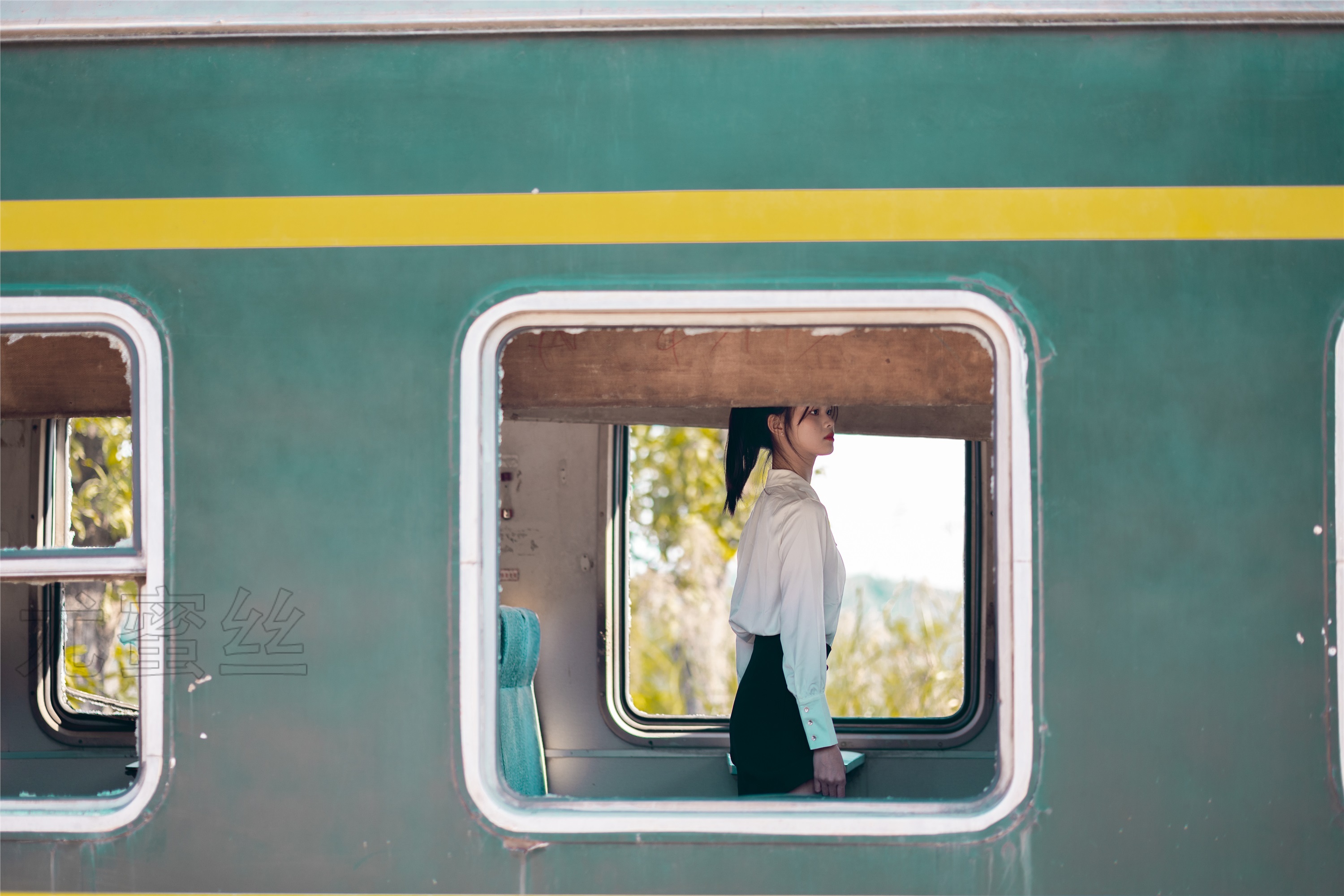 尤蜜丝 穿搭写真 NO.089